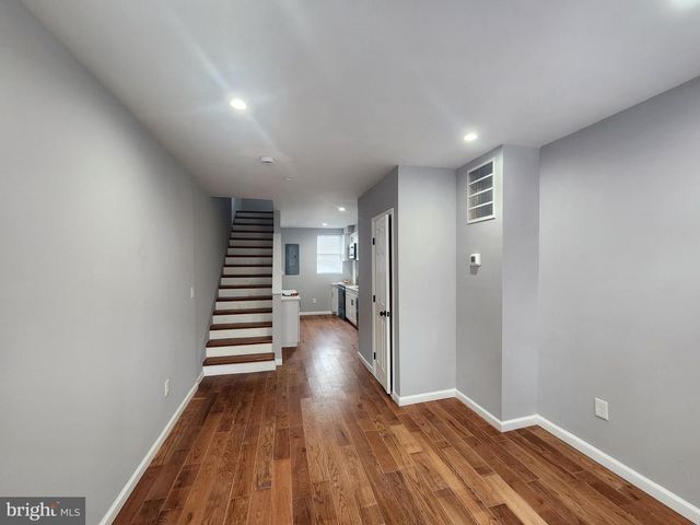 220 N MONTFORD AVE, Baltimore, MD 21224