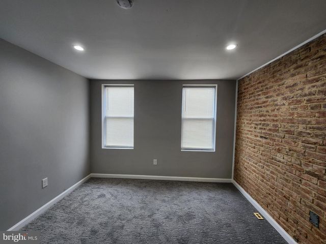 220 N MONTFORD AVE, Baltimore, MD 21224