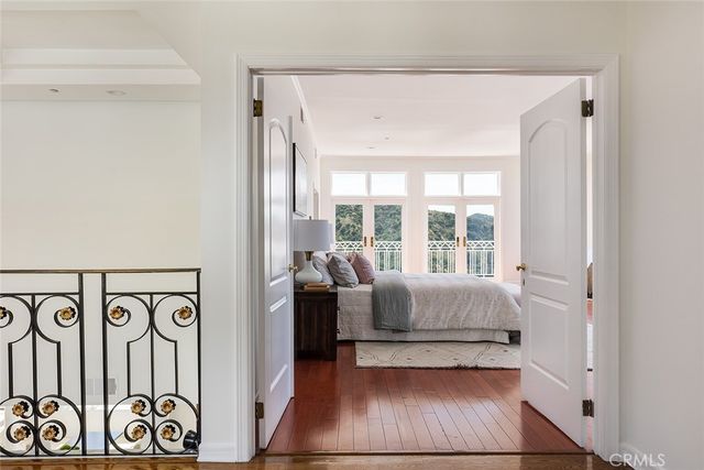 759 Foxkirk, Glendale, CA 91206