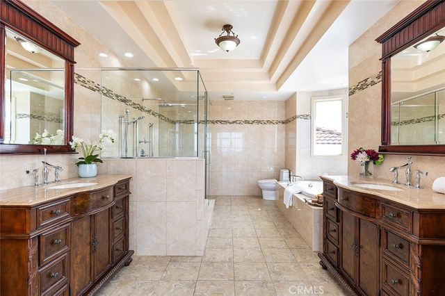 759 Foxkirk, Glendale, CA 91206