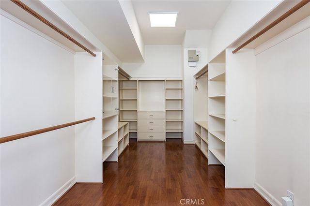 759 Foxkirk, Glendale, CA 91206
