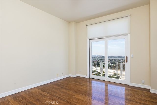759 Foxkirk, Glendale, CA 91206