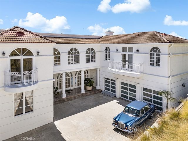 759 Foxkirk, Glendale, CA 91206