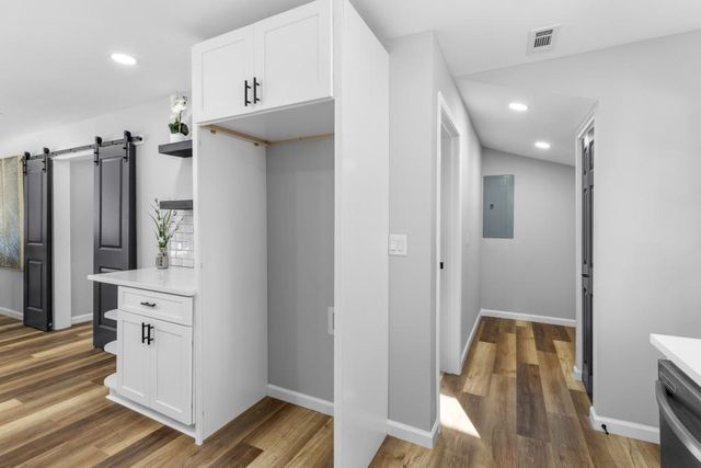 2103 Kipling SE Circle, Atlanta, GA 30315