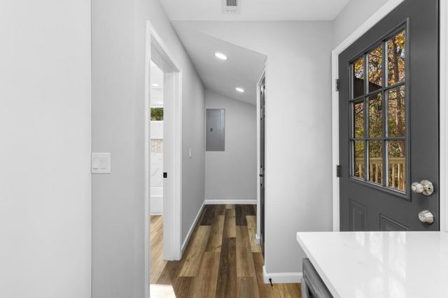 2103 Kipling SE Circle, Atlanta, GA 30315