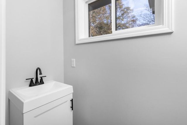 2103 Kipling SE Circle, Atlanta, GA 30315