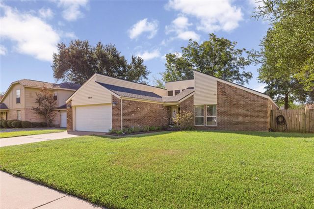 1514 Washington Drive, Deer Park, TX 77536