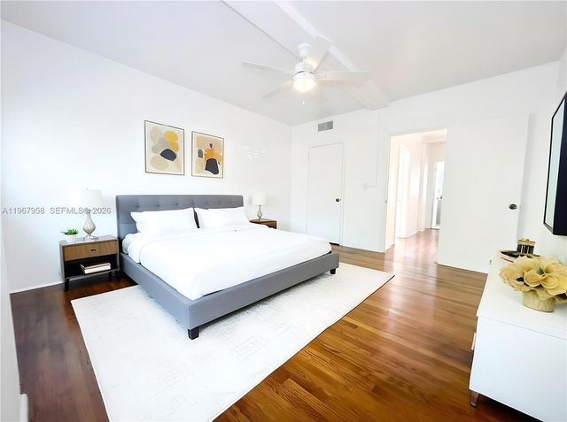 841 W 40th St 2, Miami Beach, FL 33140