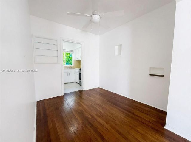 841 W 40th St 2, Miami Beach, FL 33140