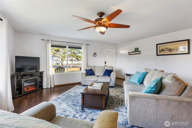 120 S Ocosta Street, Westport, WA 98595