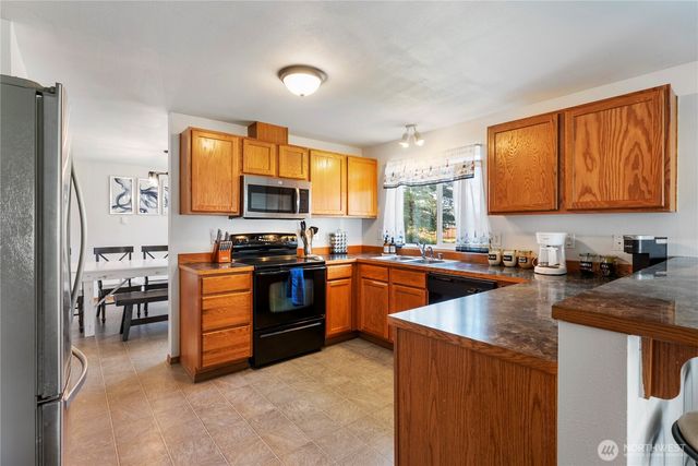 120 S Ocosta Street, Westport, WA 98595