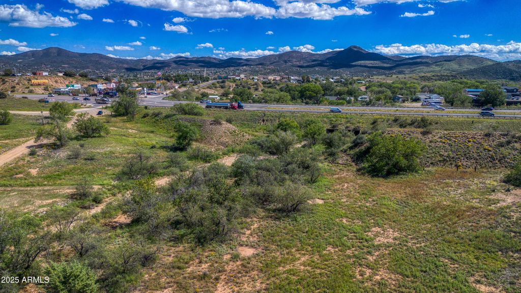 Image 11 of property listing at 2862 S STATE ROUTE 69 -- -, Humboldt, AZ 86329