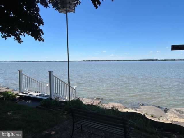 301 ENLOW PL, Pennsville, NJ 08070