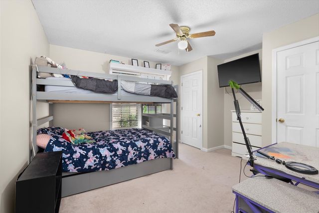 215 WOODSHIRE LN, Brighton, TN 38011