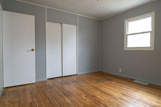 1557 SUNSET Drive, Council Bluffs, IA 51503