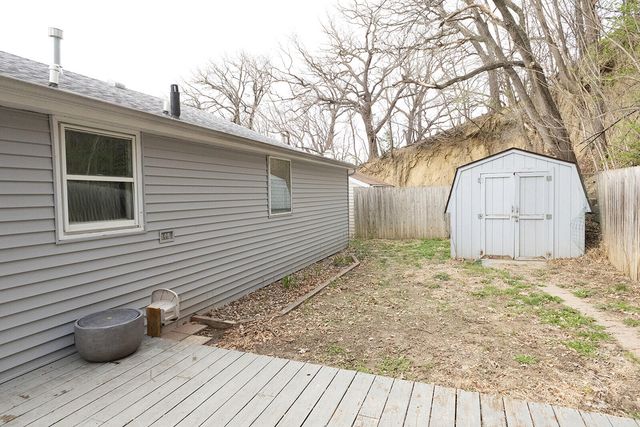 1557 SUNSET Drive, Council Bluffs, IA 51503