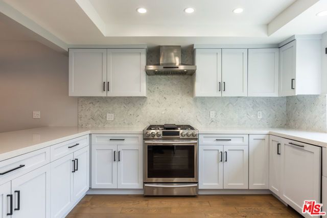 13036 Mindanao Way 4, Marina Del Rey, CA 90292