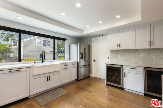 13036 Mindanao Way 4, Marina Del Rey, CA 90292