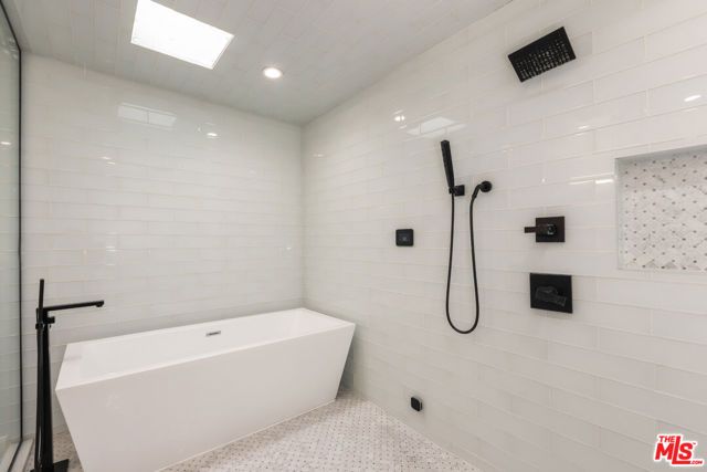 13036 Mindanao Way 4, Marina Del Rey, CA 90292