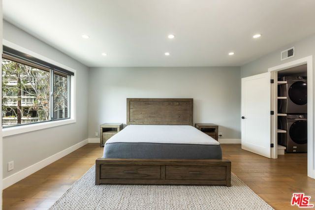 13036 Mindanao Way 4, Marina Del Rey, CA 90292
