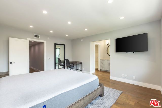 13036 Mindanao Way 4, Marina Del Rey, CA 90292