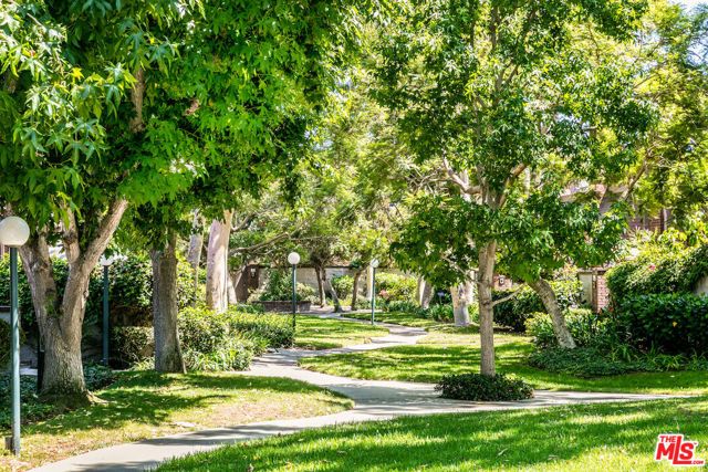 13036 Mindanao Way 4, Marina Del Rey, CA 90292