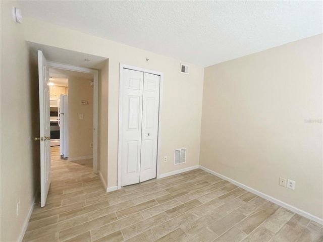 1122 S PINE RIDGE CIRCLE 1122, Sanford, FL 32773