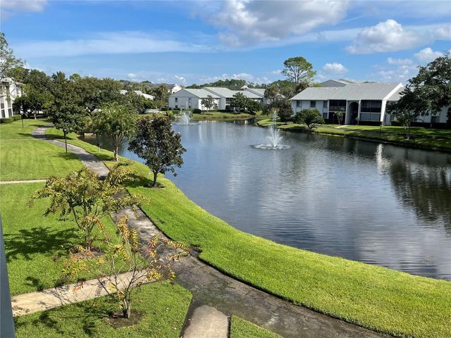 1122 S PINE RIDGE CIRCLE 1122, Sanford, FL 32773