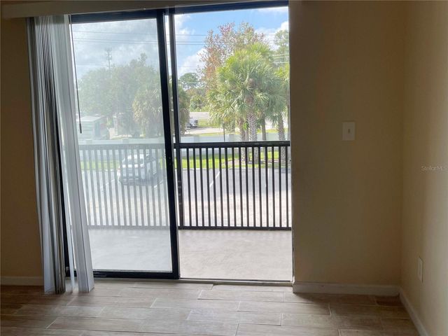 1122 S PINE RIDGE CIRCLE 1122, Sanford, FL 32773