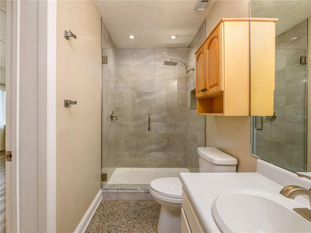 907 HILLSIDE TERRACE, Brandon, FL 33511