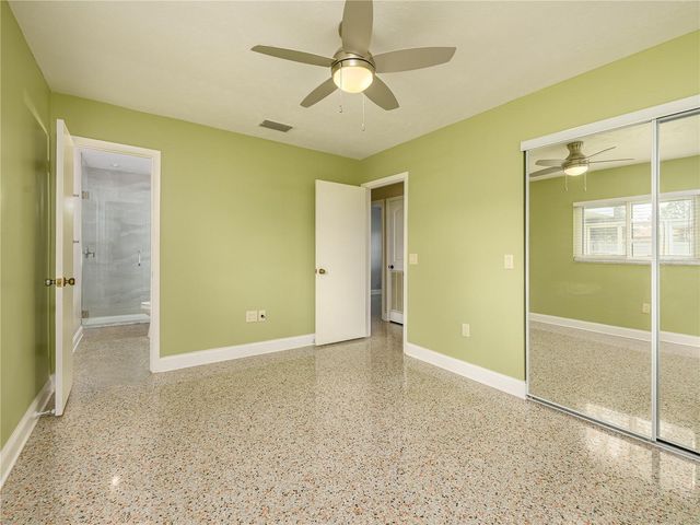 907 HILLSIDE TERRACE, Brandon, FL 33511