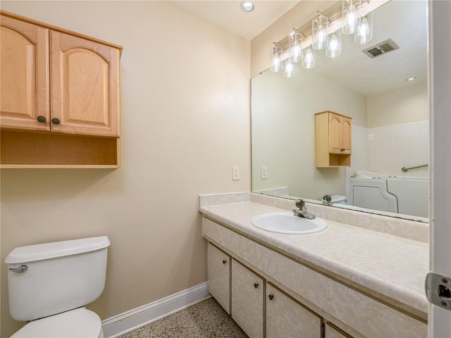 907 HILLSIDE TERRACE, Brandon, FL 33511