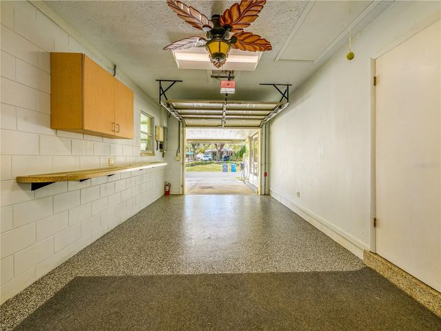 907 HILLSIDE TERRACE, Brandon, FL 33511