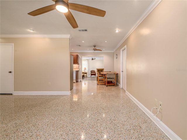 907 HILLSIDE TERRACE, Brandon, FL 33511