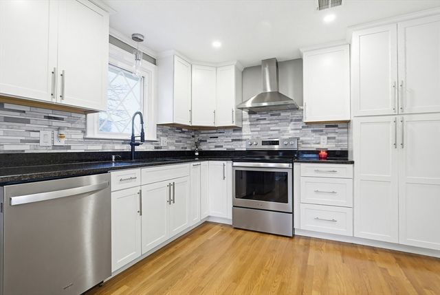 21 Taft St, Milford, MA 01757