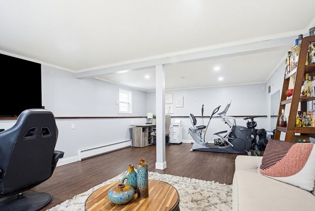 21 Taft St, Milford, MA 01757