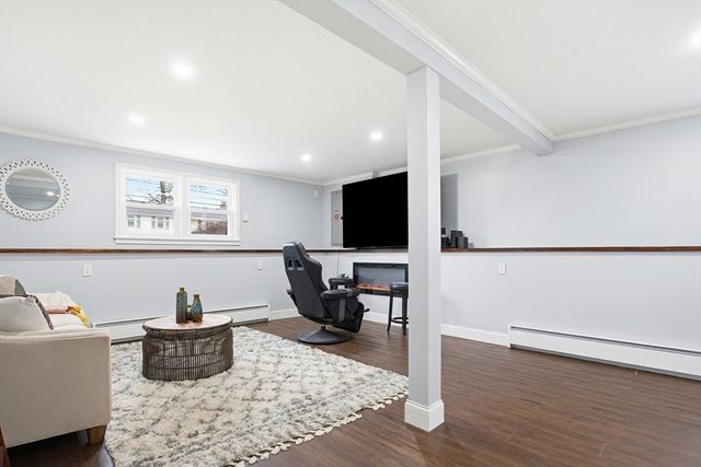 21 Taft St, Milford, MA 01757