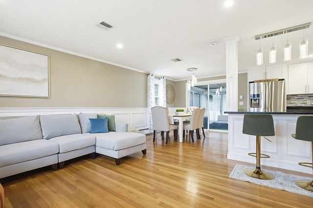 21 Taft St, Milford, MA 01757