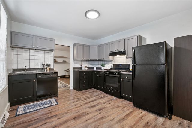 132 S 15th St, South Side, PA 15203