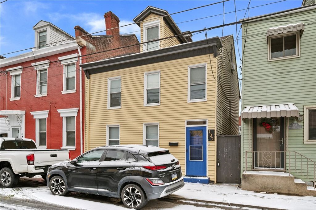132 S 15th St, South Side, PA 15203