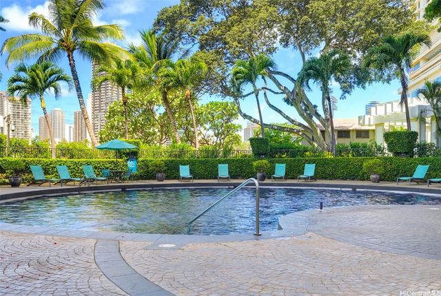 2333 Kapiolani Boulevard 1008A, Honolulu, HI 96826