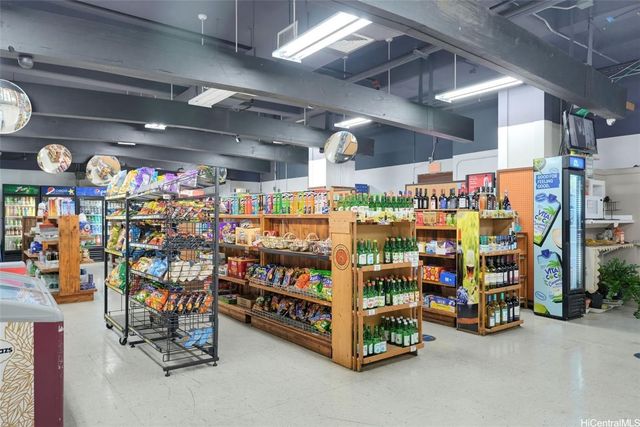 2333 Kapiolani Boulevard 1008A, Honolulu, HI 96826