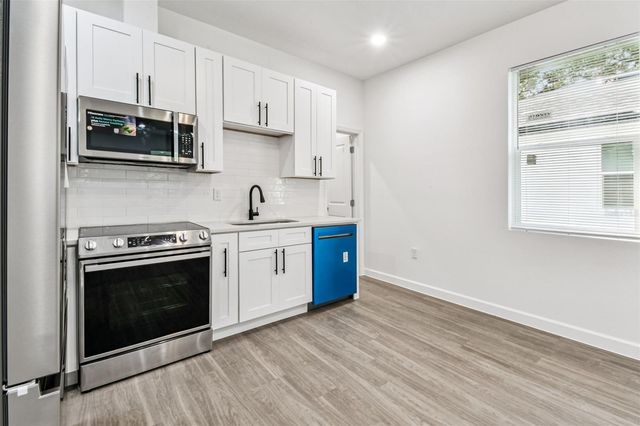 14771 N 30TH STREET, Lutz, FL 33559