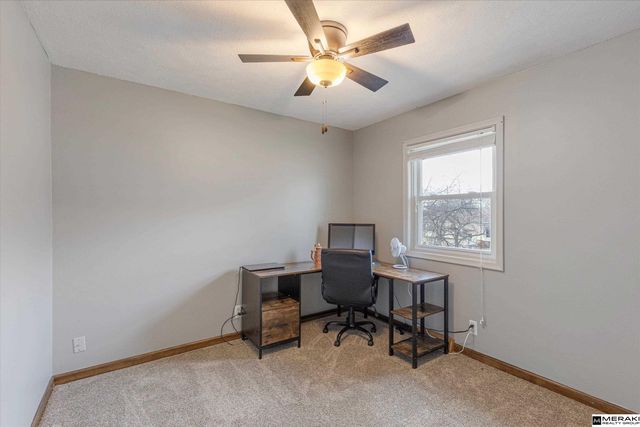 18921 Grant Street, Elkhorn, NE 68022