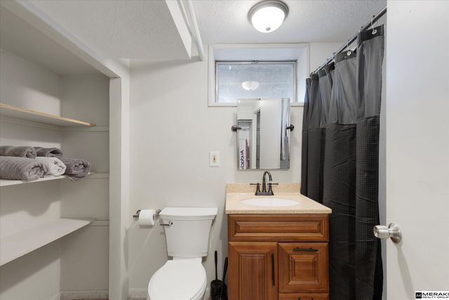 18921 Grant Street, Elkhorn, NE 68022