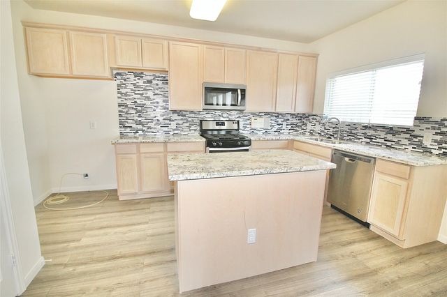 3226 Fountain Hills Drive, Missouri City, TX 77459