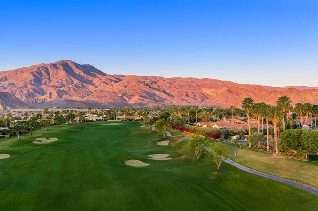 57360 Peninsula Lane, La Quinta, CA 92253