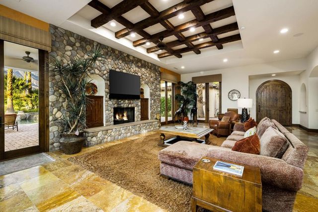 57360 Peninsula Lane, La Quinta, CA 92253