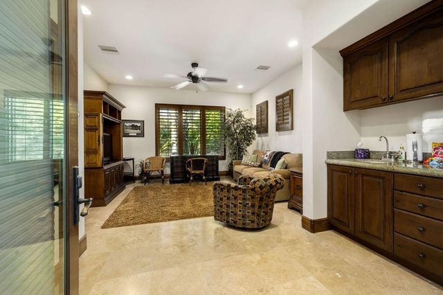 57360 Peninsula Lane, La Quinta, CA 92253