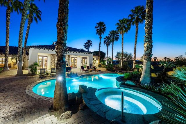 57360 Peninsula Lane, La Quinta, CA 92253